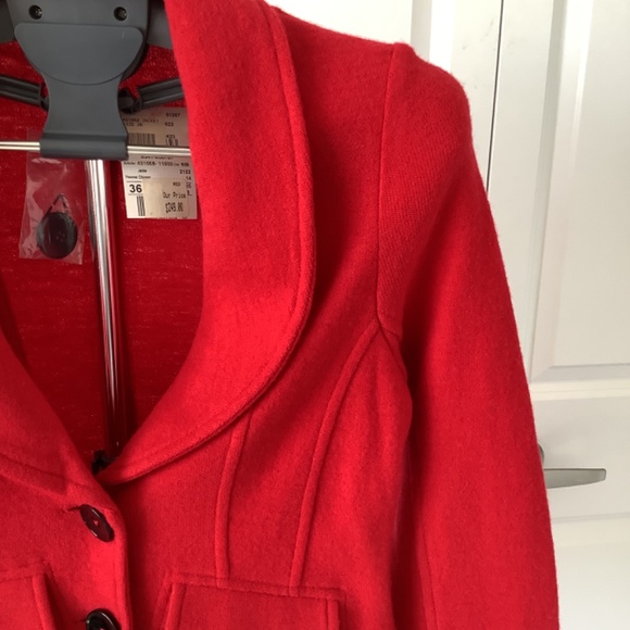 Gorgeous red Gerry Weber wool jacket with tags! Washable! - Picture 2 of 7
